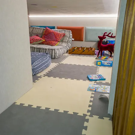 Like 2 Sauna,jacuzzi &