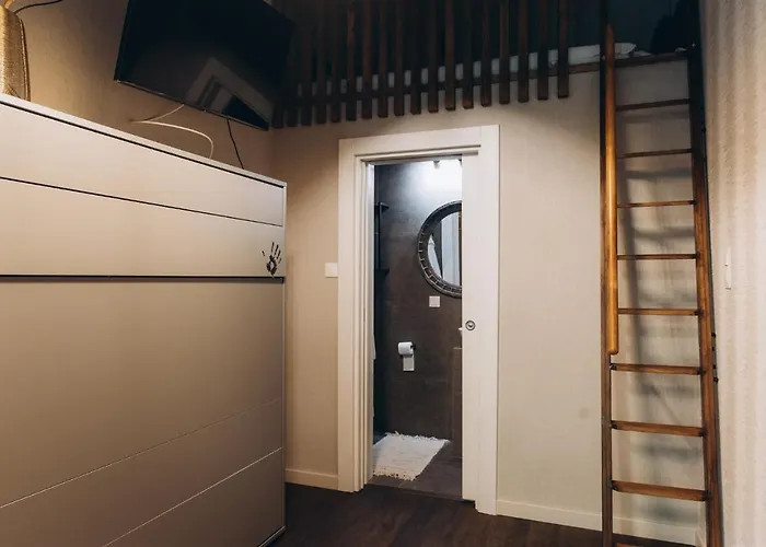 Like 2 Sauna,jacuzzi & Apartment Swidnica (Lower Silesia)