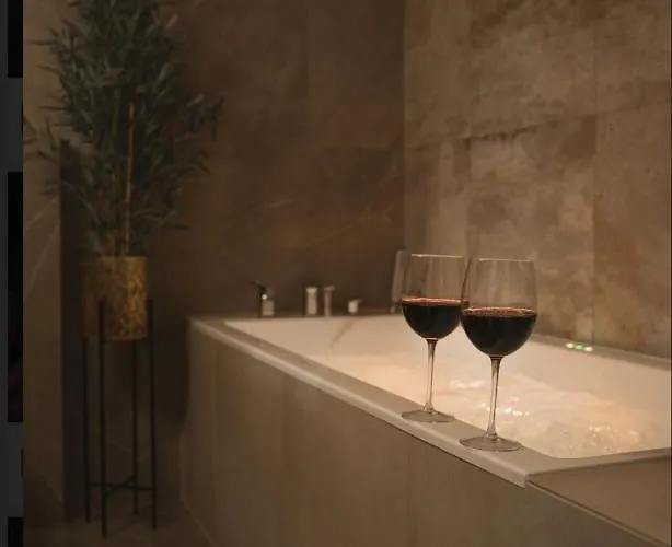 Apartment Like 2 Sauna,jacuzzi & Swidnica (Lower Silesia)