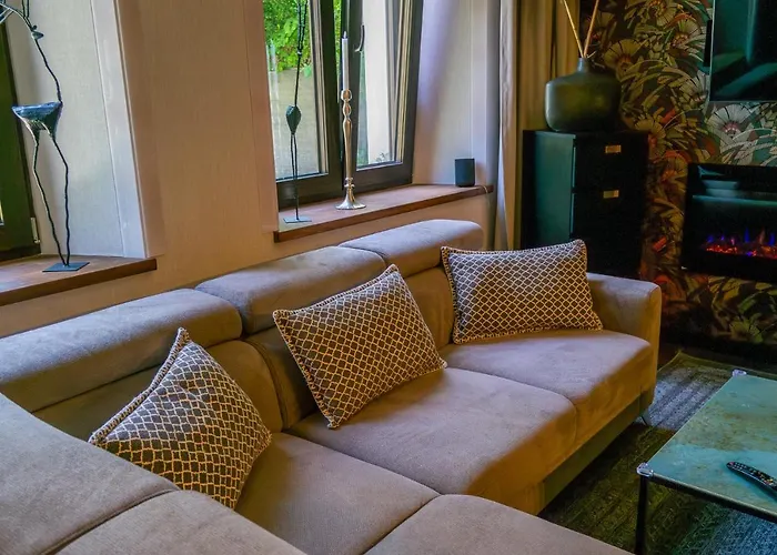 Apartment Like 2 Sauna,jacuzzi & Swidnica (Lower Silesia)